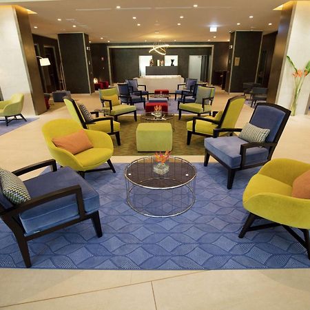 ดับเบิลทรี บาย ฮิลตัน ปวงต์-นัวร์ Hotel ภายนอก รูปภาพ